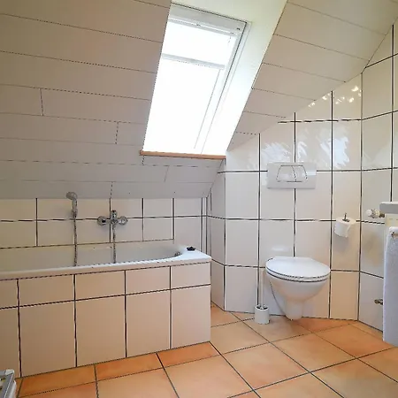 Hof Koehne - Haus Am Spielplatz - Taube