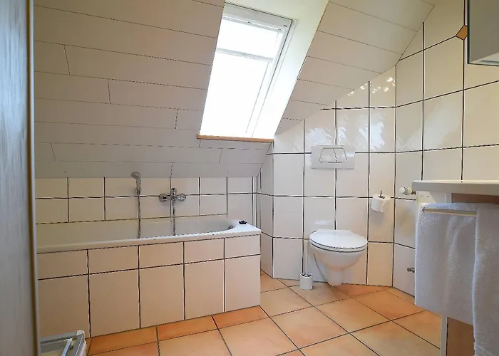 Hof Koehne - Haus Am Spielplatz - Taube