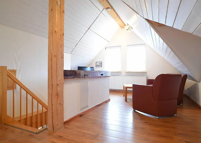 Hof Koehne - Haus Am Spielplatz - Taube Apartment Schmallenberg